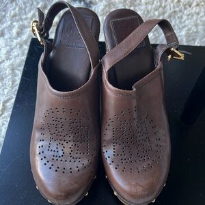 TORI BURCH wood leather clog heels